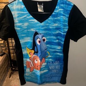 Nemo/Dory Scrub Top.